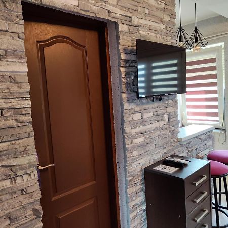 Centrum Lux Apartment Ниш Экстерьер фото